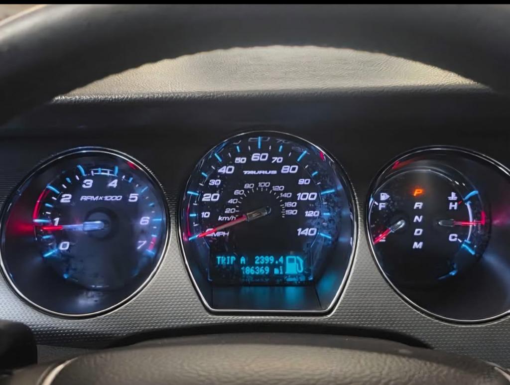 2012 Ford Taurus SEL - Photo 15