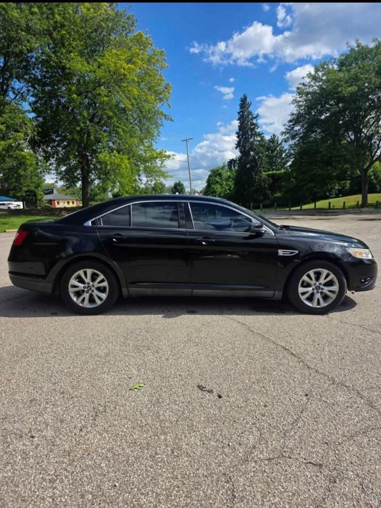 2012 Ford Taurus SEL - Photo 6
